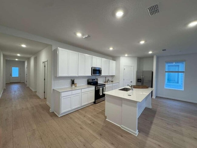 Photo - 4371 Vibernum Ave