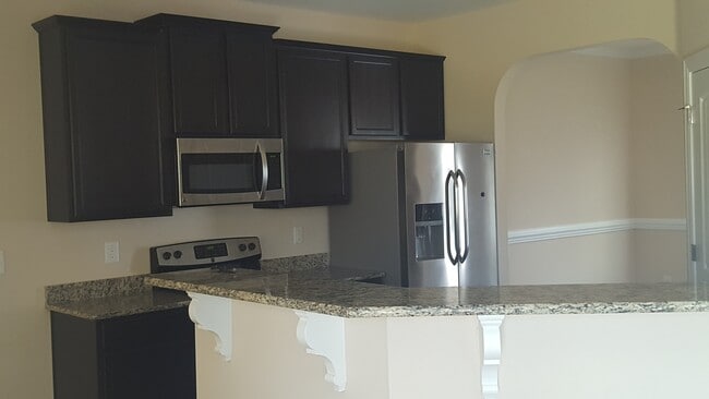 Building Photo - 302 Catamaran Rd