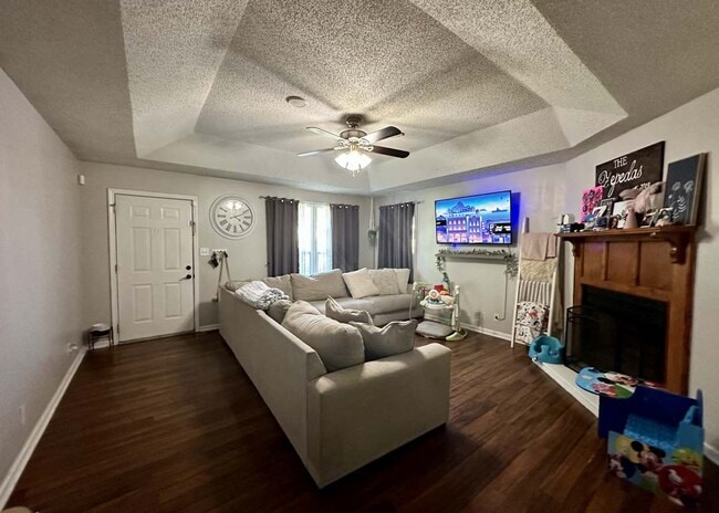 Photo - 118 Shady Maple Dr