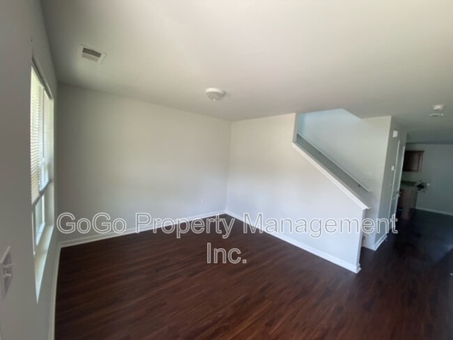 Photo - 811 Millsgrove Ct