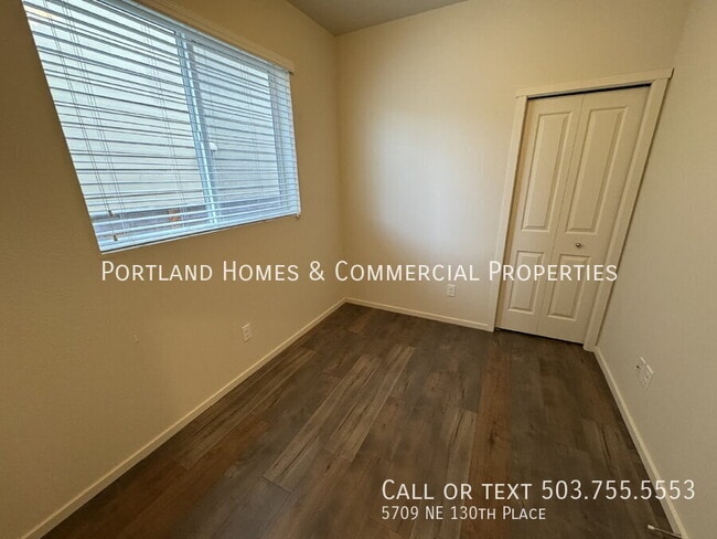 Photo - 5709 NE 130th Pl