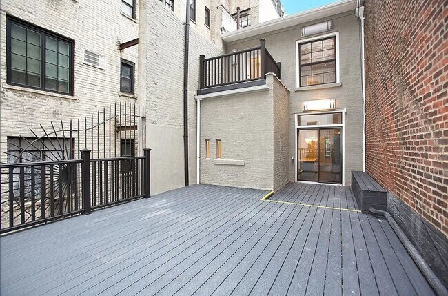 Photo - East 39th Street