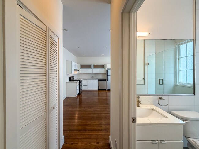 Photo - 3665a 20th St