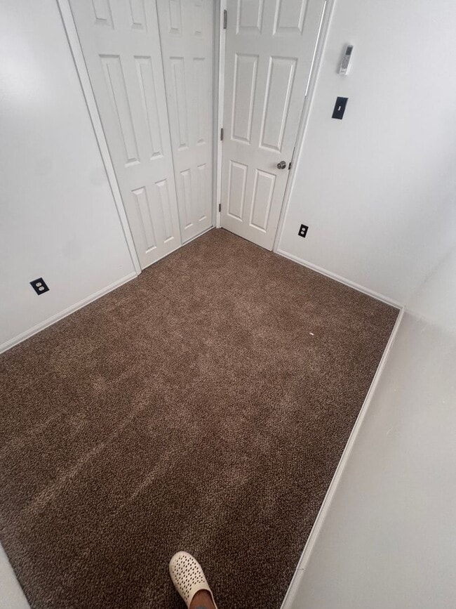 Photo - 620 Edna Ln Unidad #B
