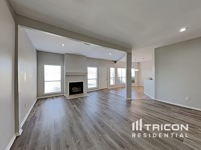 Photo - 1081 Treehouse Ln