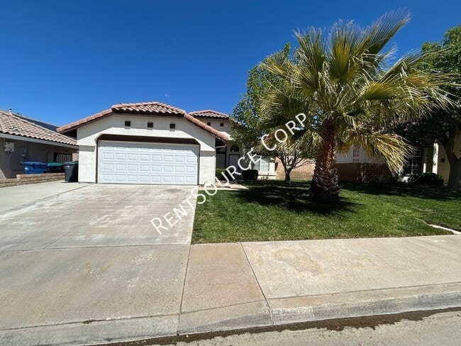 Photo - 39914 Milan Dr House