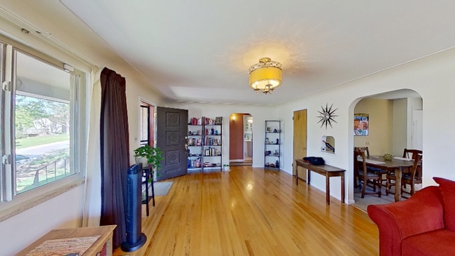 Photo - 4030 S Fox St House
