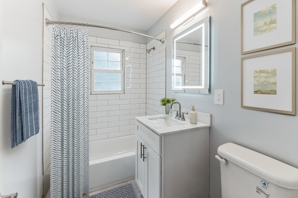 Eagle Rock Apartments at Woodbury