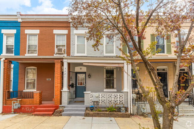 Building Photo - 3221 6th St NW Rental