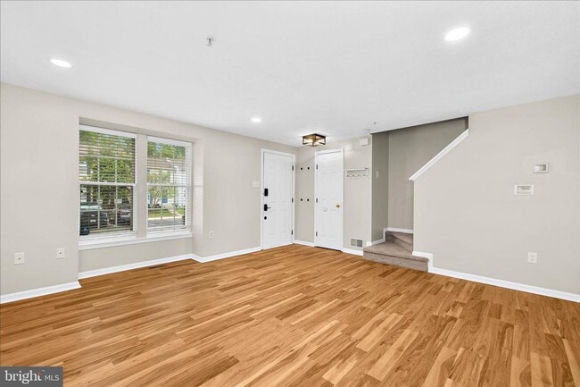 Photo - Beautiful End Unit Townhome in Bluffs At Deep Creek!