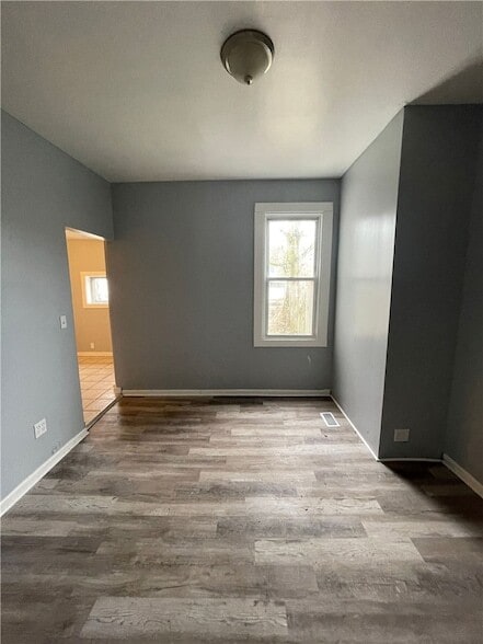 Photo - 139 N Water Ave Unit 2