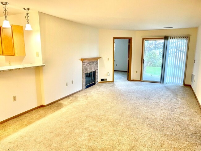 Photo - Stone Creek Apartments