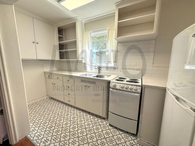 Photo - 1629 W 1st Ave