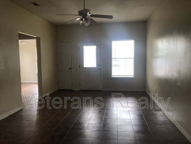 Photo - 15115B Janus Rd Rental