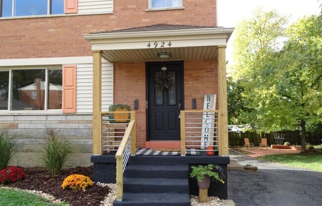 Photo - 4924 Kelsch Ln Unidad First Floor #1