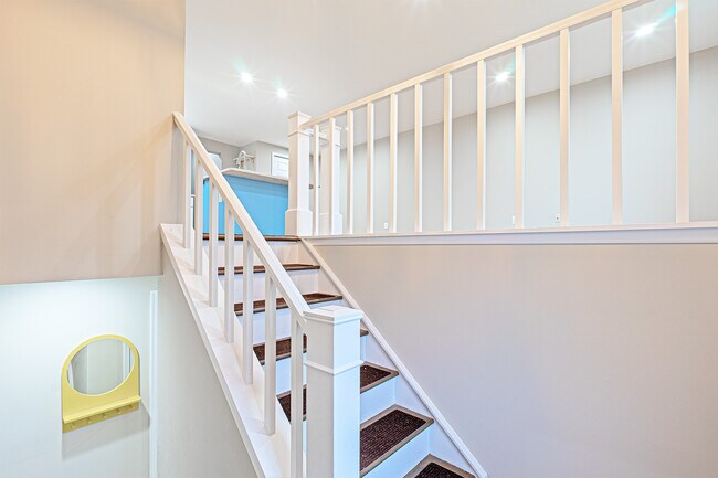 Photo - 9705 Locust Hill Dr