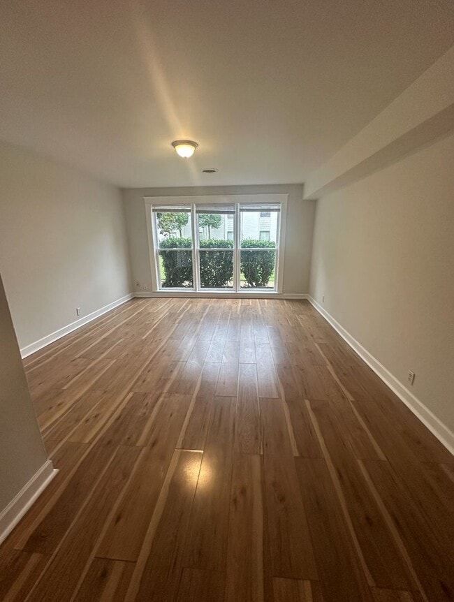 Building Photo - 246 White Bridge Pike Unit 246 Segoide - A10 Rental