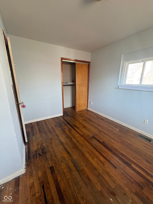 Photo - 803 Hurricane St