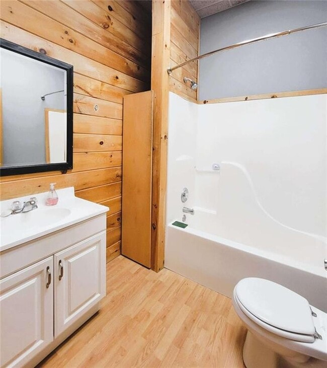 Photo - 167 Hefner St