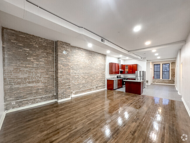 Building Photo - 3345 N Clark St Unit G01C Rental