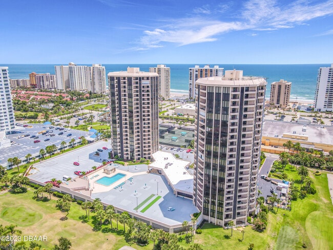 Building Photo - 1 Oceans W Blvd Unit 1A5