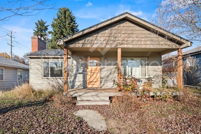 Building Photo - Welcome to Downriver