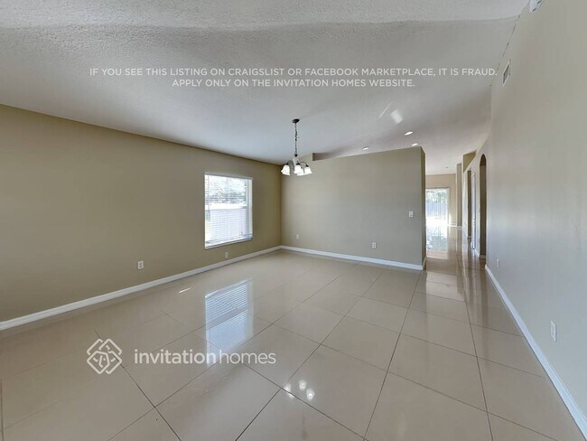 Photo - 2335 Roanoke Springs Dr