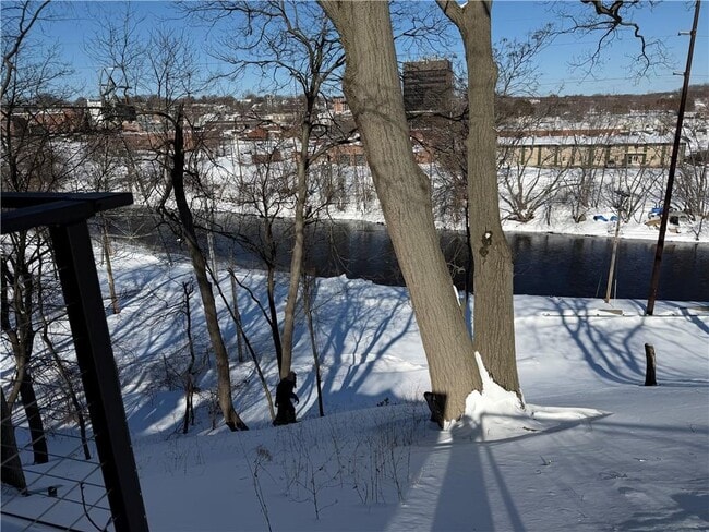 Photo - 27 W Park Pl Unit 2F
