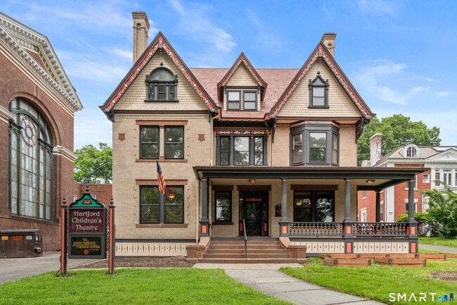 Building Photo - 360 Farmington Ave