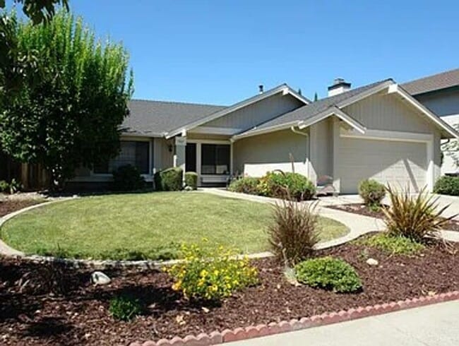 Photo - BLOSSOM VALLEY - bright and airy 4-bedroom...