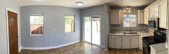 Photo - 14602 Portland Ave SW