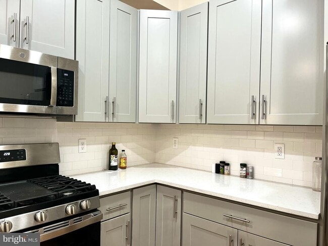 Photo - 512 W Montgomery Ave