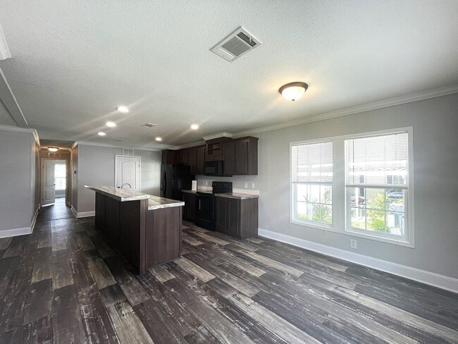 Photo - 36116 Plum Ave