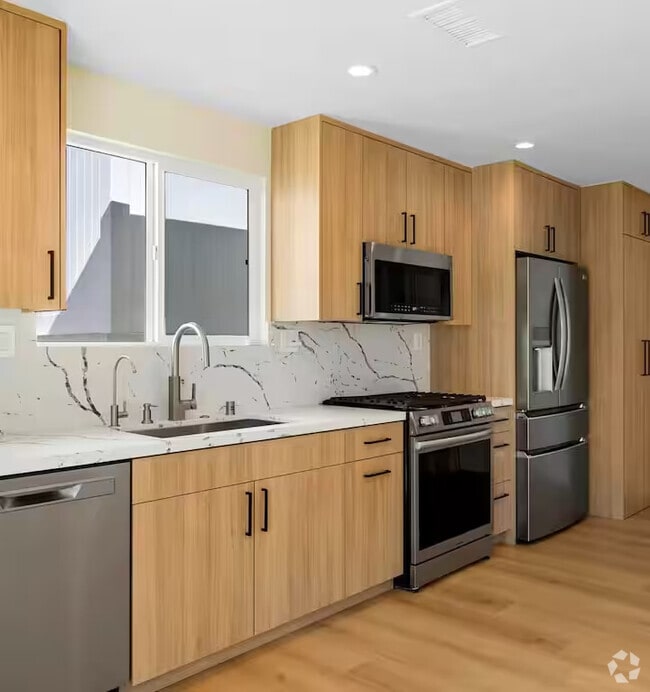 Building Photo - 1054 E Grinnell Dr Unit B Rental