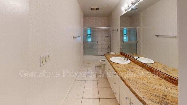 Photo - 5744 Mary Ln Dr