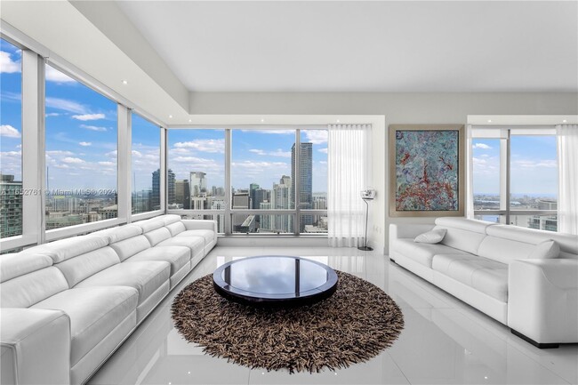 Photo - 1425 Brickell Ave Condo Unit 54C