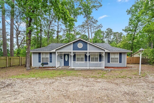 Building Photo - 15 Robinhood Dr Rental