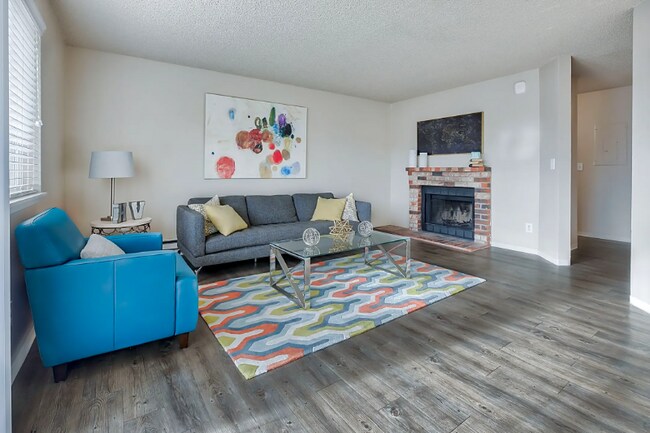 Photo - 5726 59th St Ct W Unidad 2x1