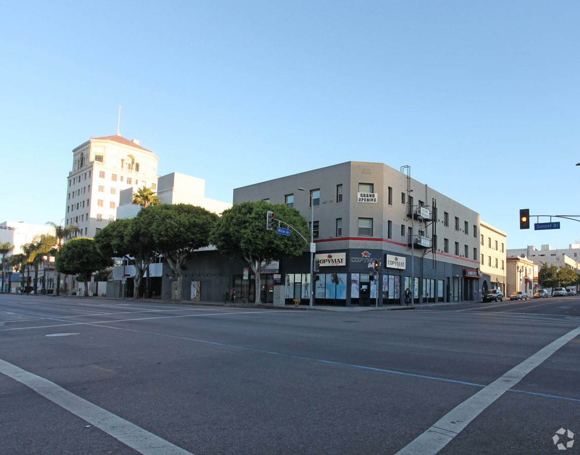 Photo - Sunset Wilcox Building Apartamentos