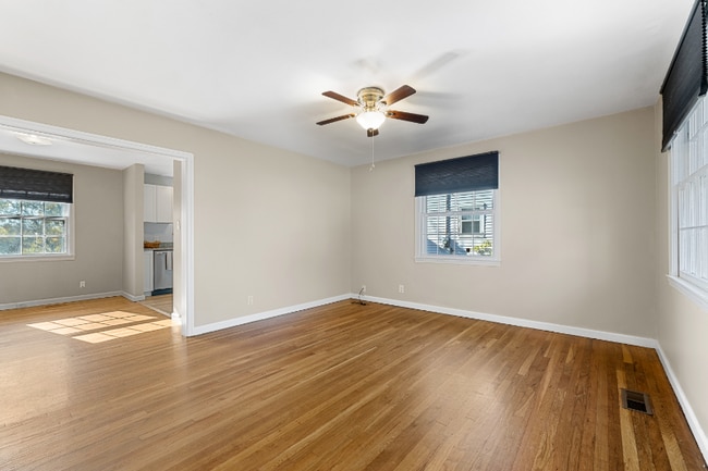 Photo - 1934 Fine Ave