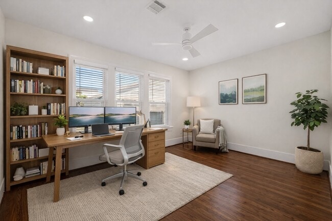 Photo - 2417 Ruth St