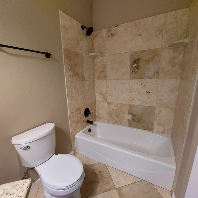 Photo - 300 Knights Row