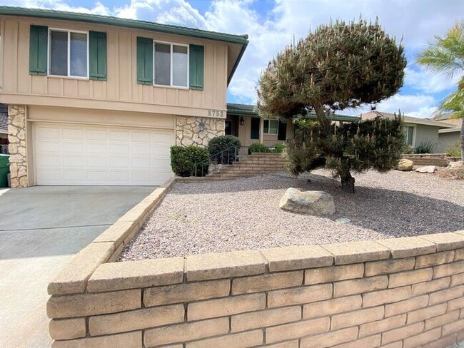 4 bedroom 2.5 bath recently renovated home... - 4 bedroom 2.5 bath recently renovated home...