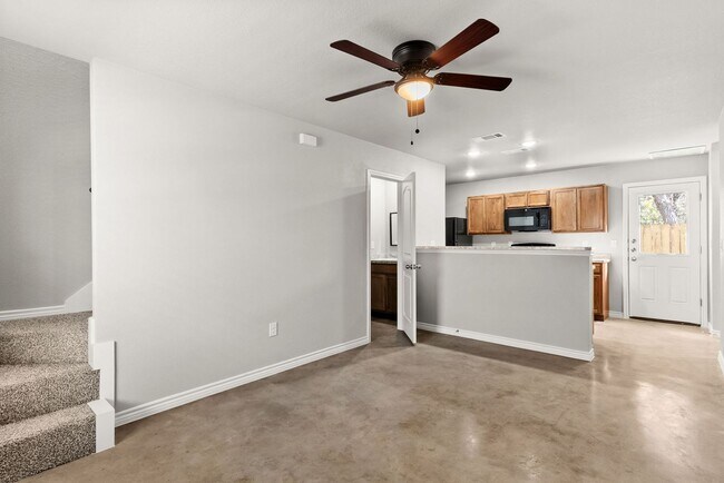 Photo - 304 Blair St Unit B