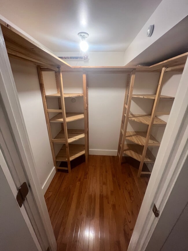 closet - 2435 Beechwood Blvd Unit Basement