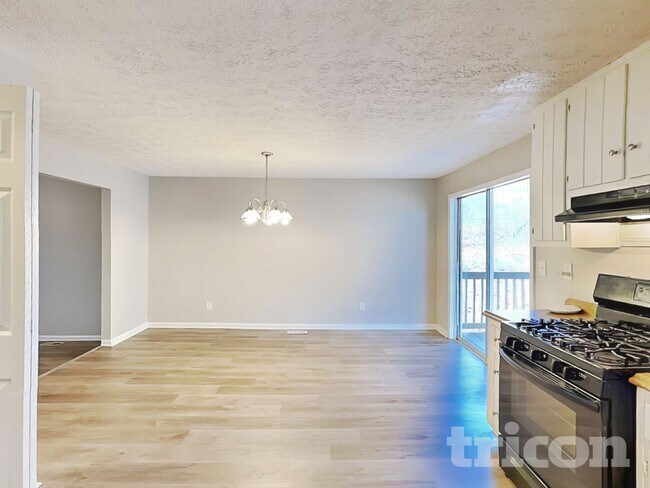 Photo - 5577 Mountain Park Way