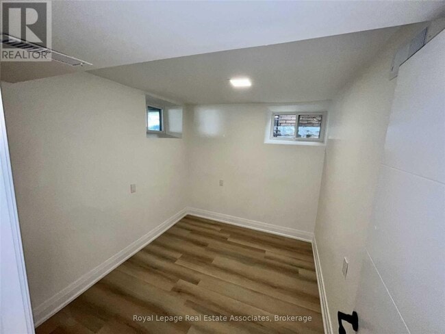 Photo - 289 Fairfield Ave