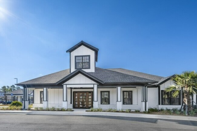 Clubhouse and Leasing Office