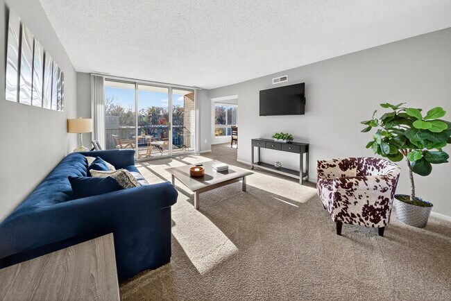 Photo - Brinkley House