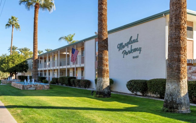 Photo - 1231 E Maryland Ave Unit B